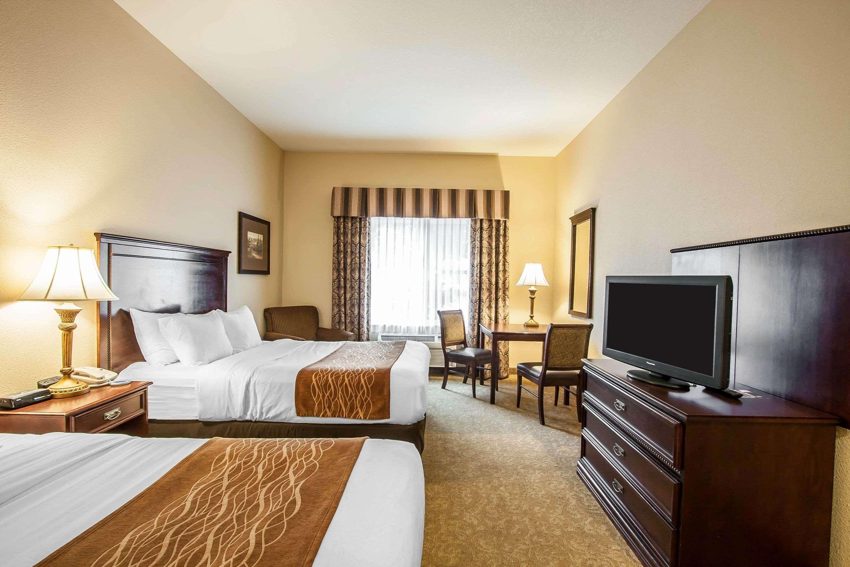 Comfort Inn & Suites Mcminnville Wine Country Kültér fotó