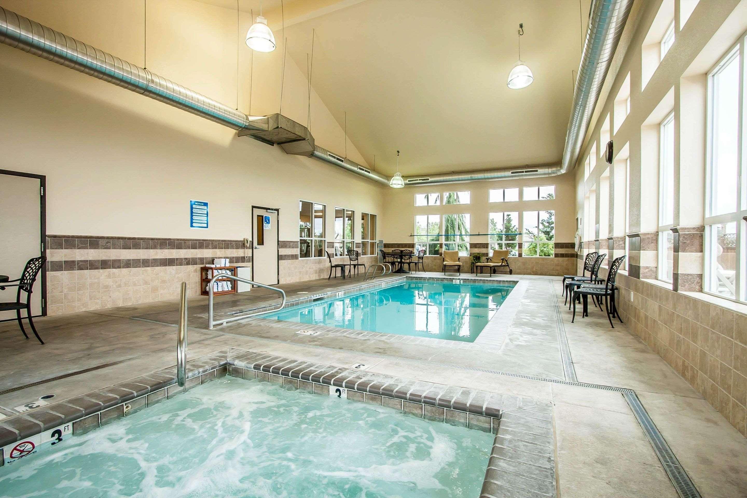 Comfort Inn & Suites Mcminnville Wine Country Kültér fotó