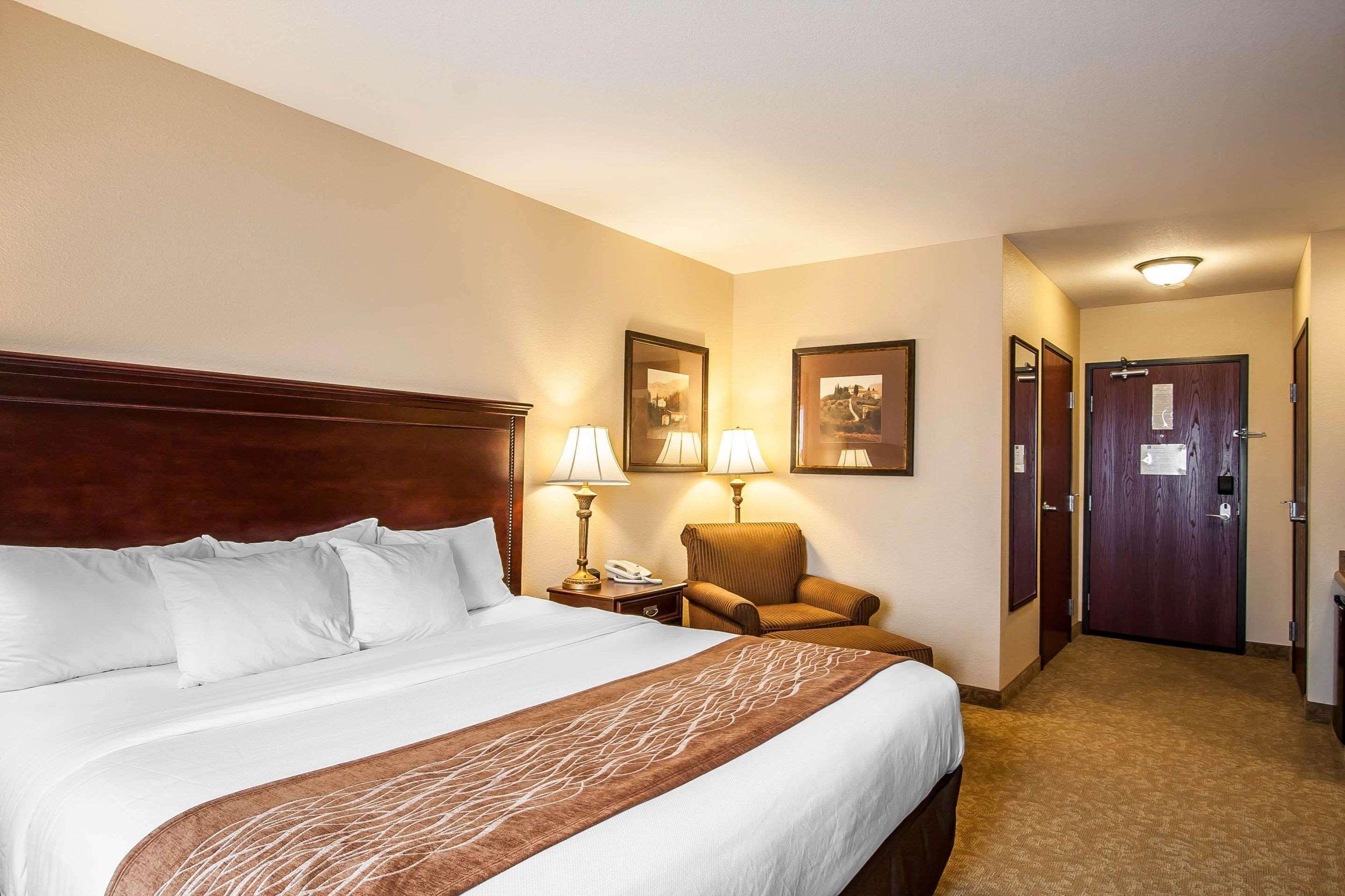 Comfort Inn & Suites Mcminnville Wine Country Kültér fotó