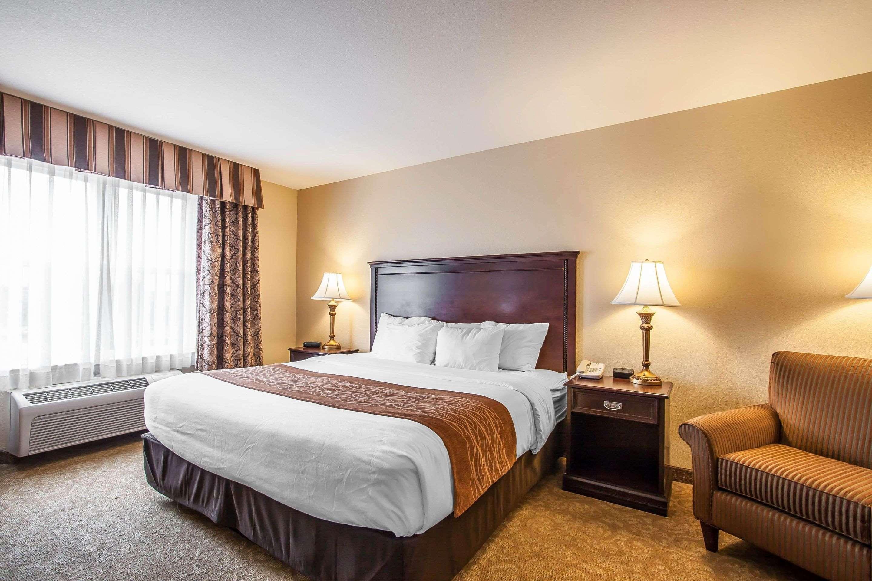 Comfort Inn & Suites Mcminnville Wine Country Kültér fotó